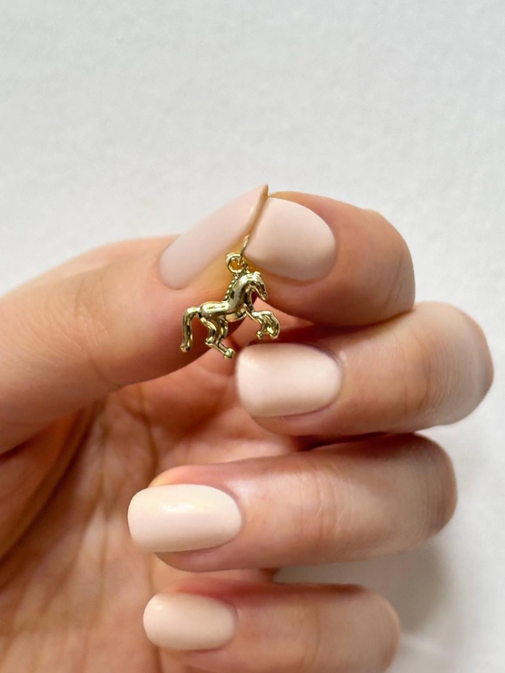 14K horse charm